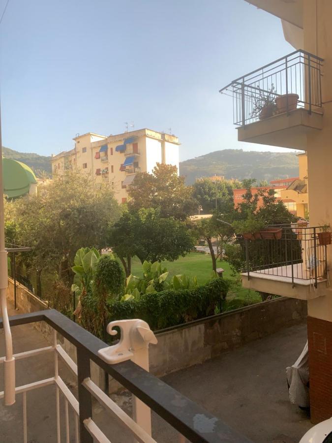 Appartamento Casita Linda Sorrento Esterno foto